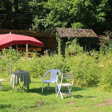 Ferienwohnung Im Wald - 2 *