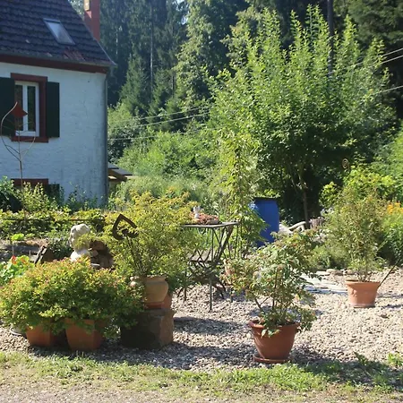 Ferienwohnung Im Wald - 2 Apartment Bad Bergzabern